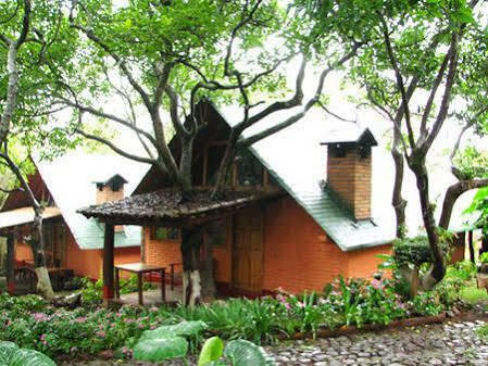 La Huerta Lodge *