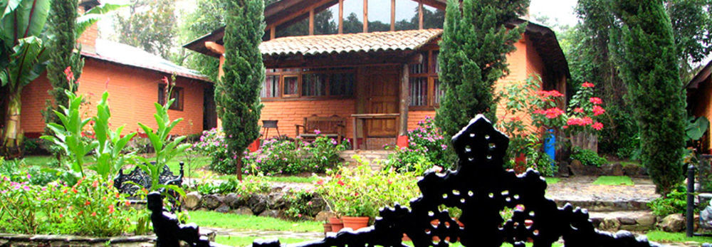 La Huerta Lodge *
