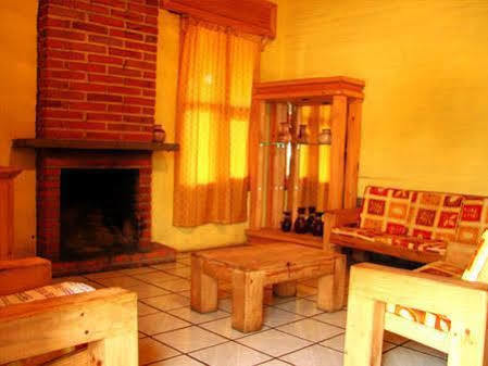 La Huerta Lodge *